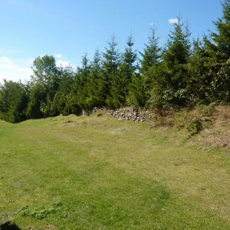 Gite Au Coeur Des Volcans D'auvergne Avec Jardin Privatif, Bbq, Et Wifi - 4 Pers, 2 Ch. - Fr-1-742-191