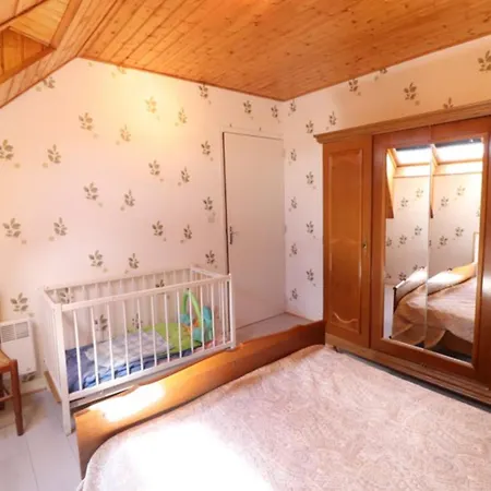 Gite Au Coeur Des Volcans D'auvergne Avec Jardin Privatif, Bbq, Et Wifi - 4 Pers, 2 Ch. - Fr-1-742-191 *