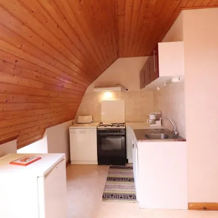 Gite Au Coeur Des Volcans D'auvergne Avec Jardin Privatif, Bbq, Et Wifi - 4 Pers, 2 Ch. - Fr-1-742-191 Σπίτι διακοπών Peyrusse